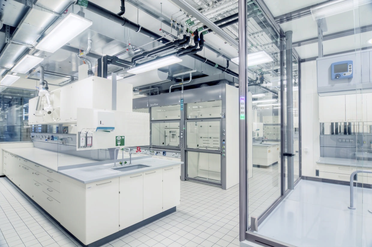 Fitted-out laboratory installed by WNA Labs