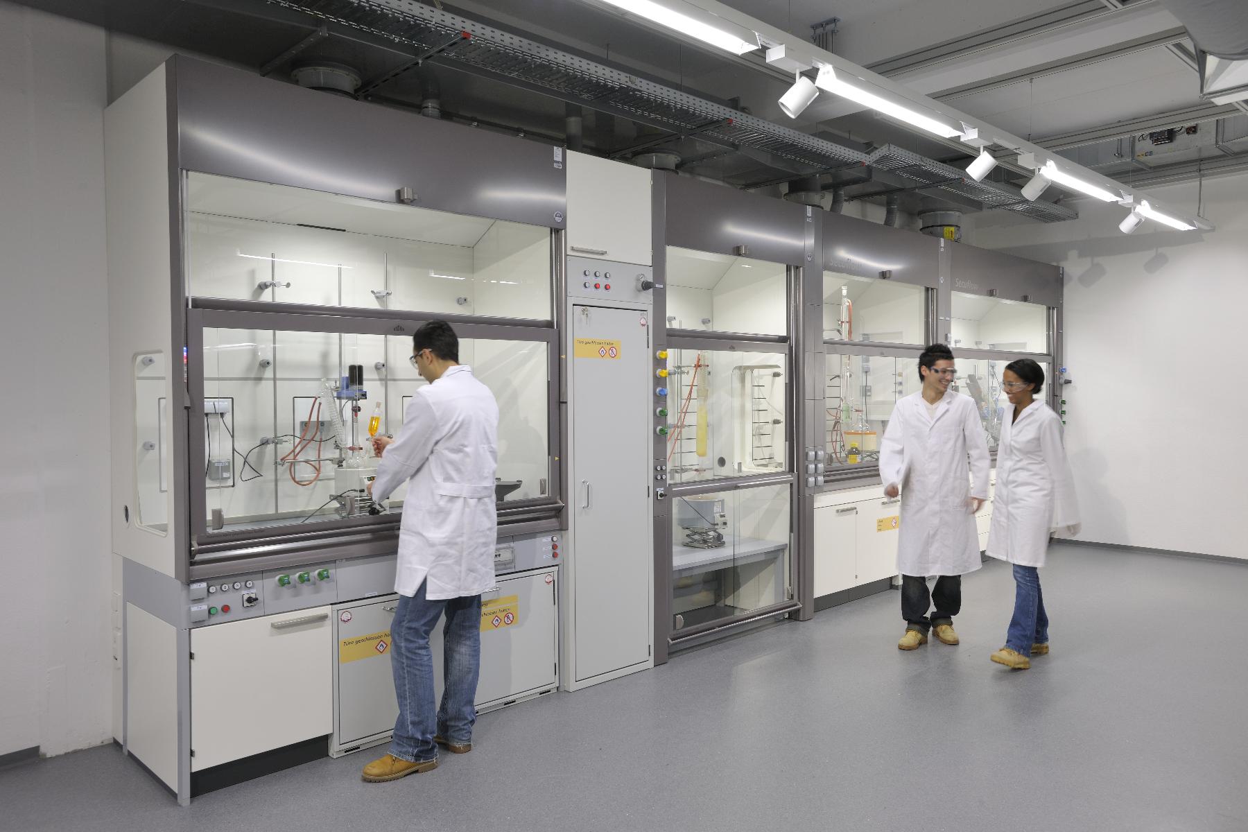 Waldner laboratory fume hood with Secuflow technology